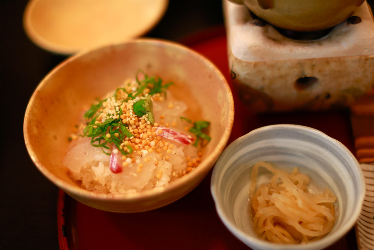 広島県 鞆の浦 産 の魚屋さんの作った『あぶり 鯛茶漬け 』３食分 とものうら タイ茶漬け お茶漬け 冷凍 タイ